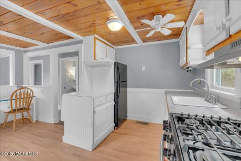 6 Haggers Lane Fair Haven NJ 07704