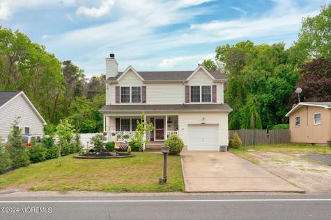 83 Gunning River Road Barnegat NJ 08005