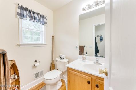 83 Gunning River Road Barnegat NJ 08005