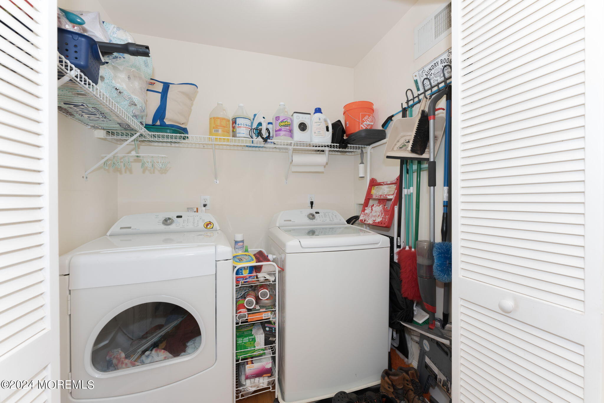 83 Gunning River Road Barnegat NJ 08005