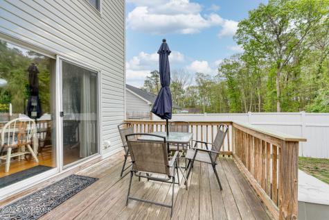 83 Gunning River Road Barnegat NJ 08005