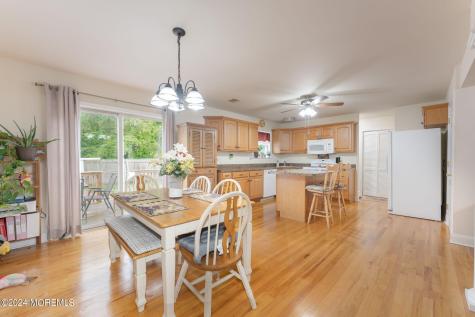 83 Gunning River Road Barnegat NJ 08005