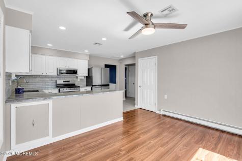 13 San Juan Court Toms River NJ 08757
