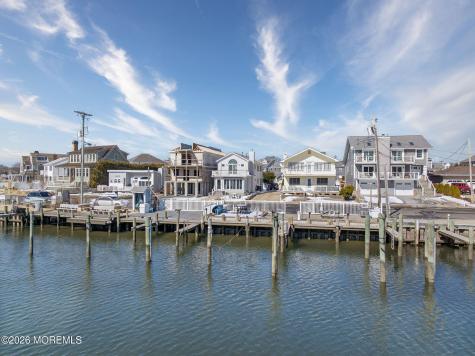 404 Perrine Boulevard Manasquan NJ 08736