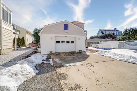 404 Perrine Boulevard Manasquan NJ 08736