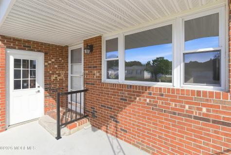 38 Woodstock Drive Toms River NJ 08757