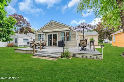 19 Newark Avenue Manasquan NJ 08736