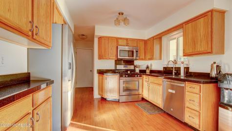 445 Paxson Avenue Hamilton Square NJ 08690
