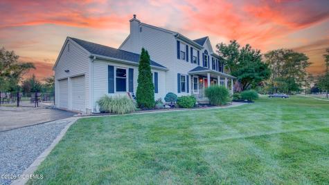 445 Paxson Avenue Hamilton Square NJ 08690