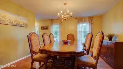 445 Paxson Avenue Hamilton Square NJ 08690