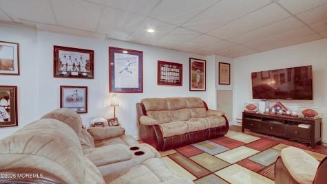 445 Paxson Avenue Hamilton Square NJ 08690