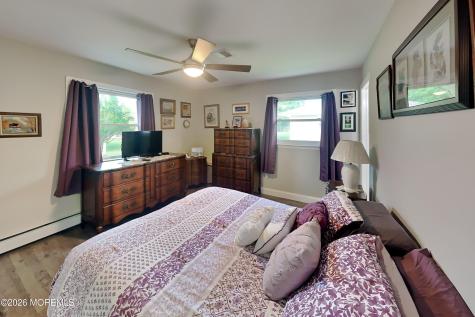 27 Montserrat Street Toms River NJ 08757