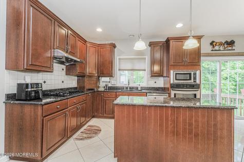 111 Delmonico Avenue Franklin Twp NJ 08873