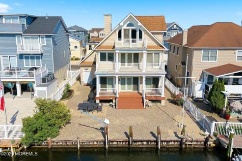 32 Halsey Drive Brick NJ 08723