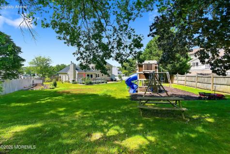 167 Black Oak Court Toms River NJ 08753