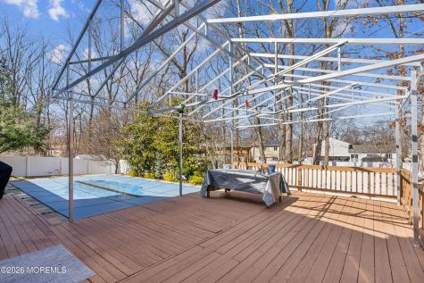 5 Liberty Court Howell NJ 07731