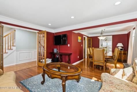 5 Liberty Court Howell NJ 07731
