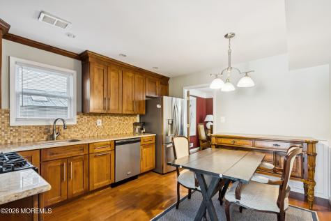 5 Liberty Court Howell NJ 07731