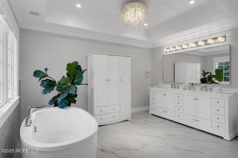 3 Bretwood Drive N Colts Neck NJ 07722