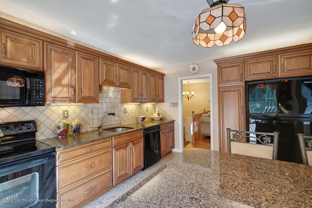 1409 Roller Road Ocean Twp NJ 07712