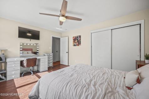 39 Tioga Drive Howell NJ 07731