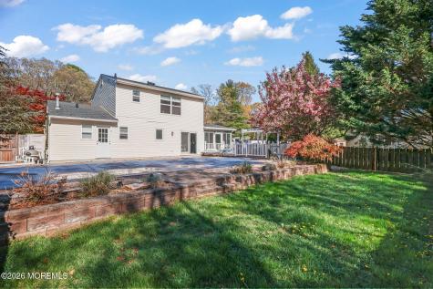 39 Tioga Drive Howell NJ 07731