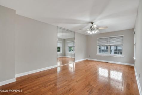 151 Chestnut Way Manalapan NJ 07726