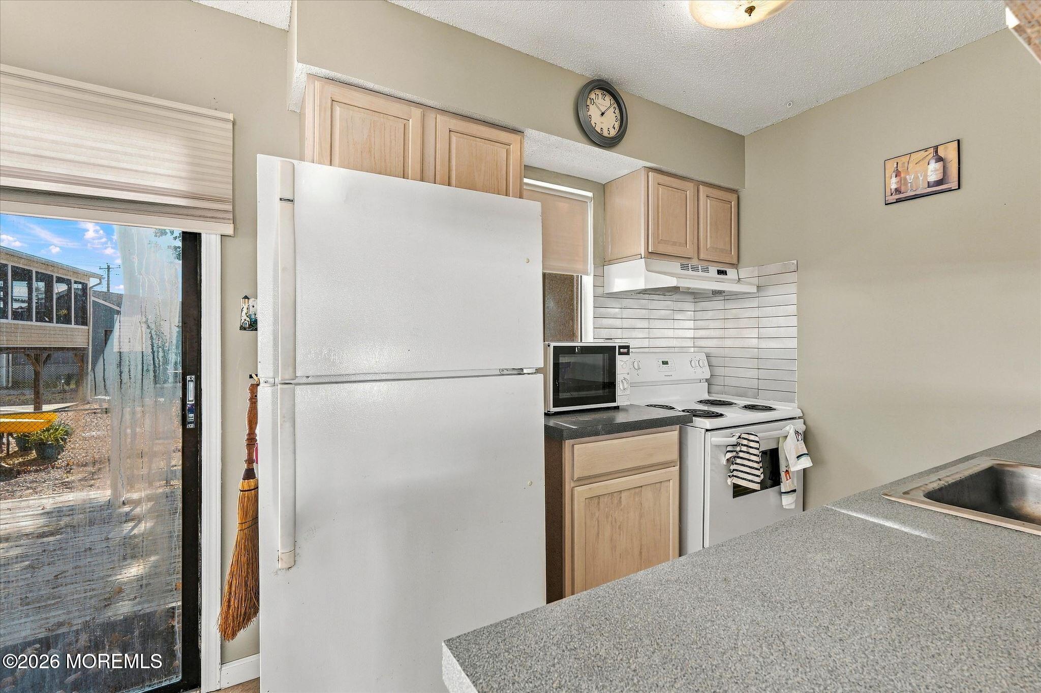 11 Sylvia Lane Manahawkin NJ 08050
