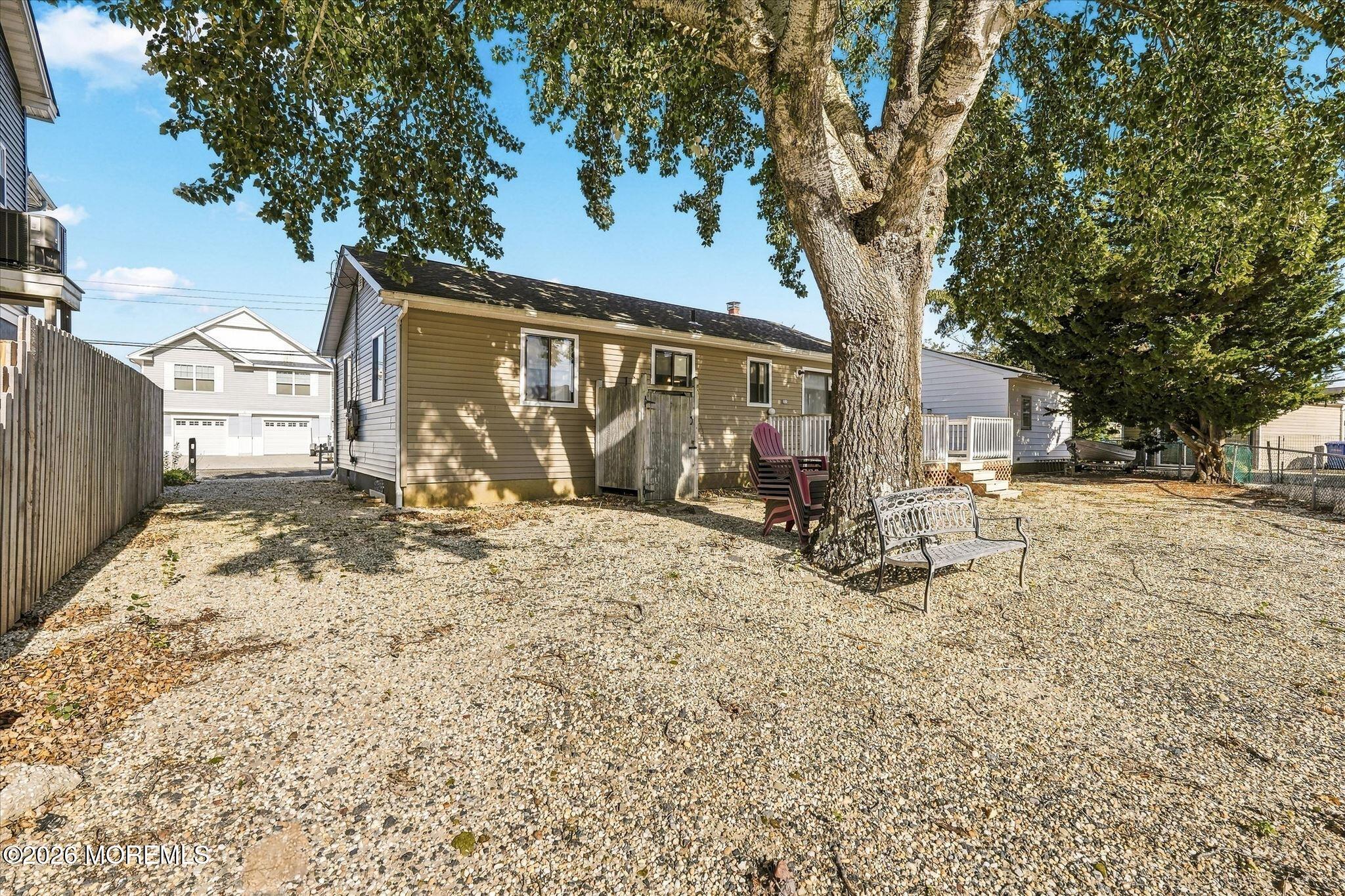 11 Sylvia Lane Manahawkin NJ 08050