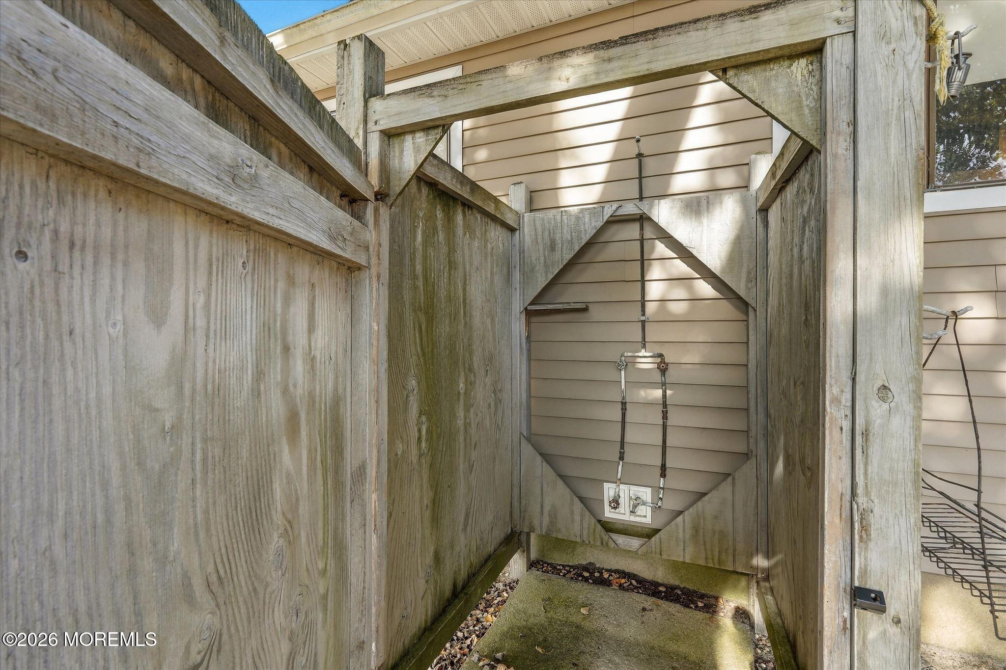 11 Sylvia Lane Manahawkin NJ 08050