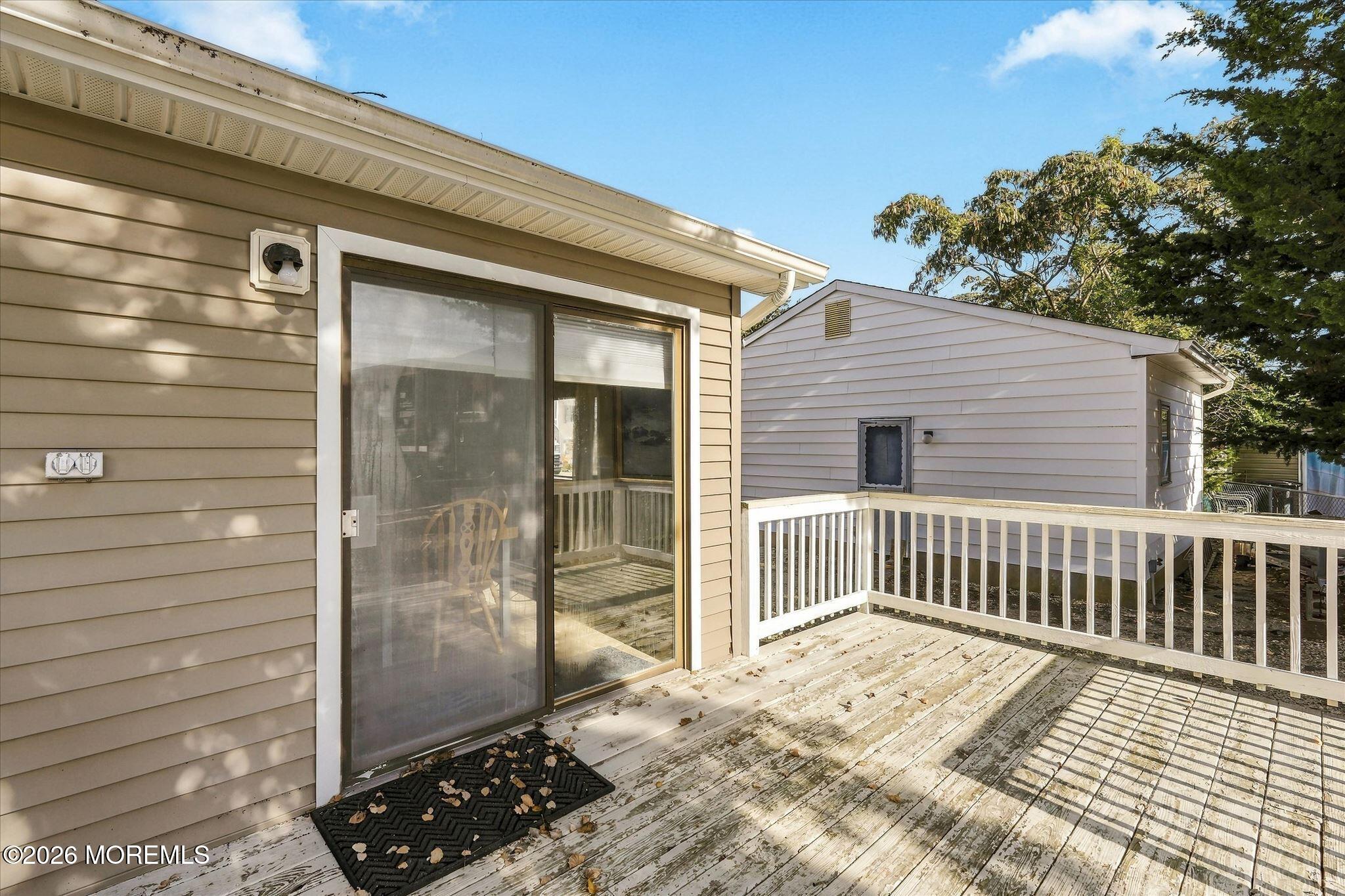 11 Sylvia Lane Manahawkin NJ 08050