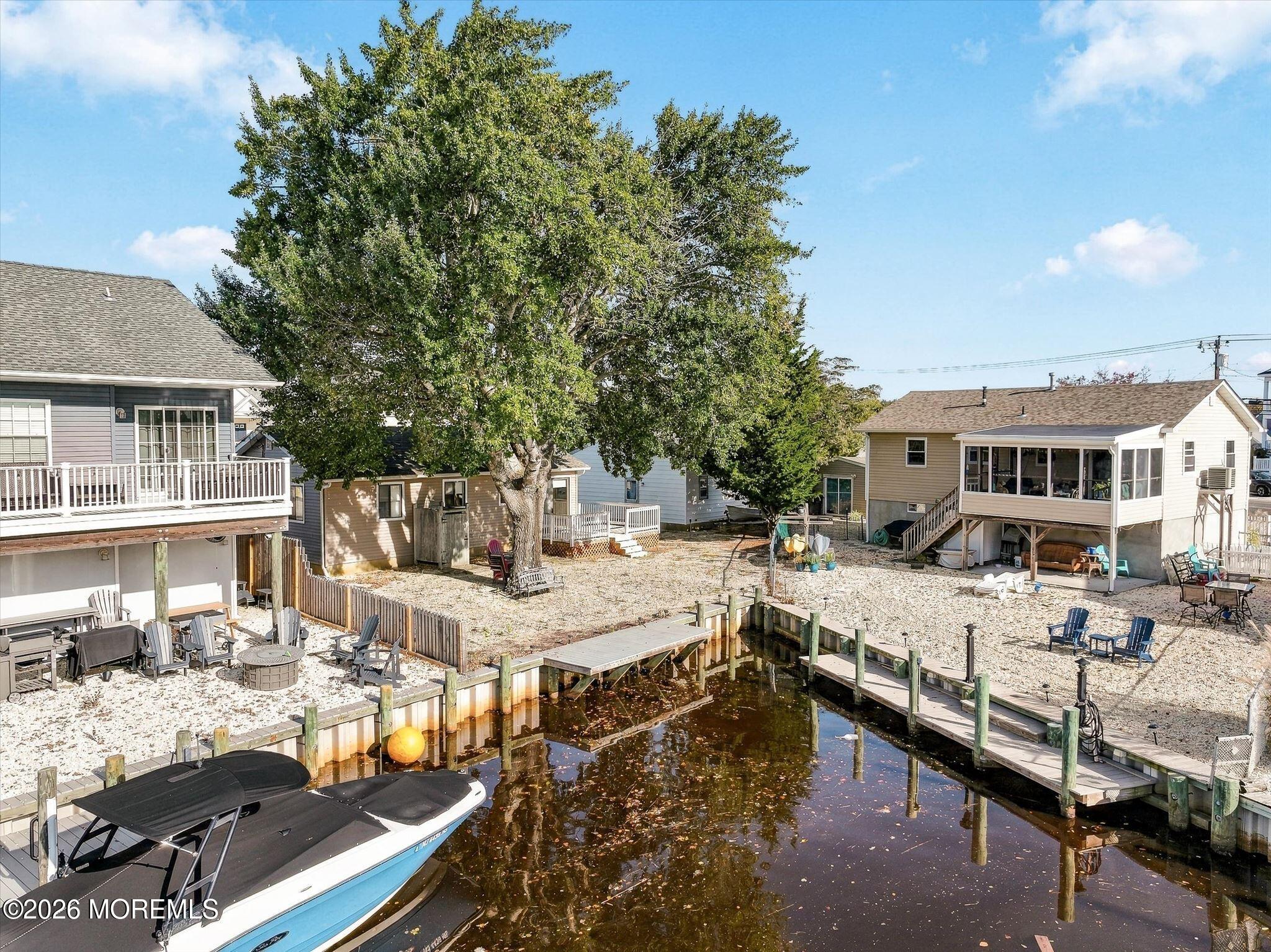 11 Sylvia Lane Manahawkin NJ 08050