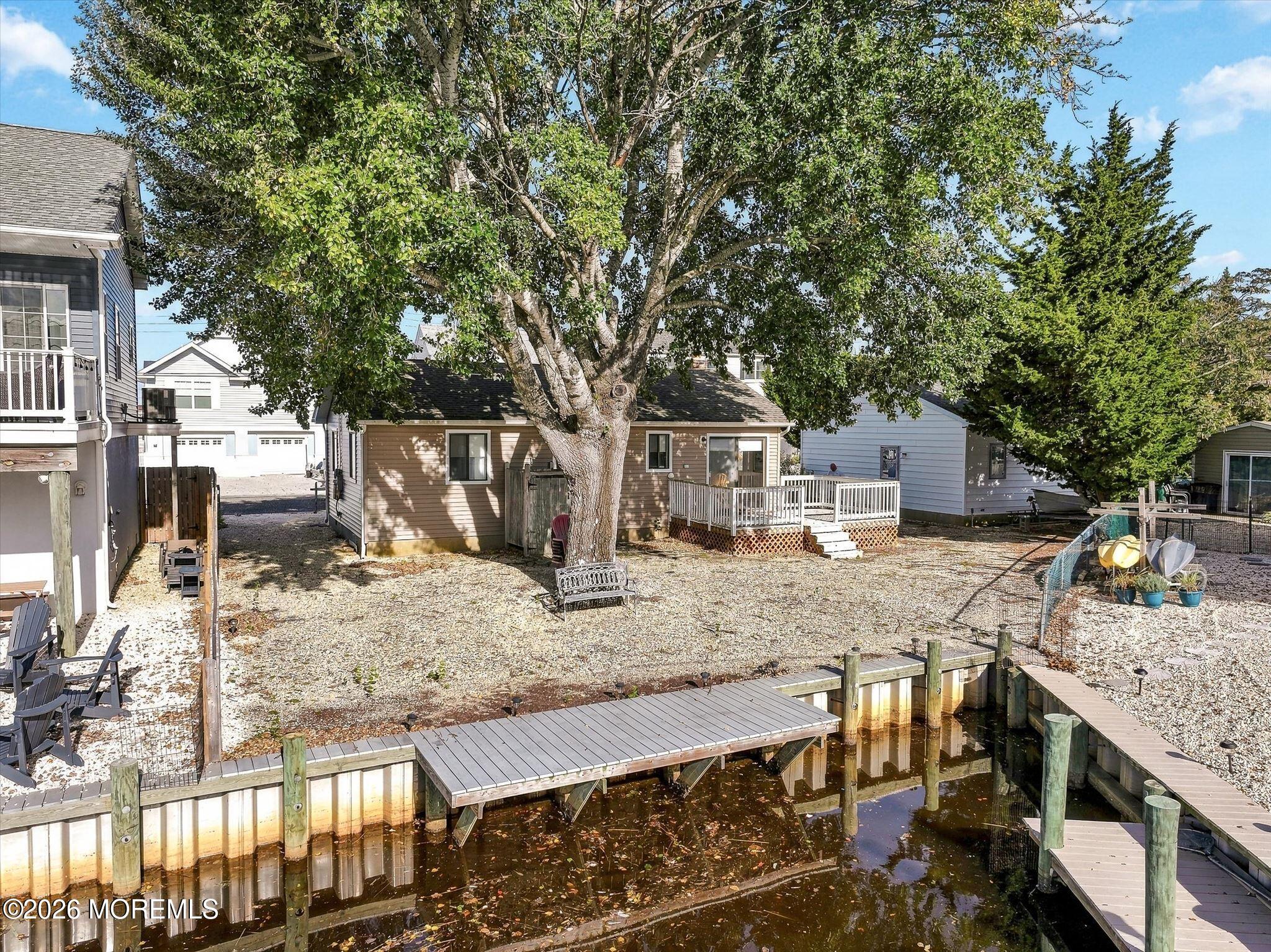 11 Sylvia Lane Manahawkin NJ 08050