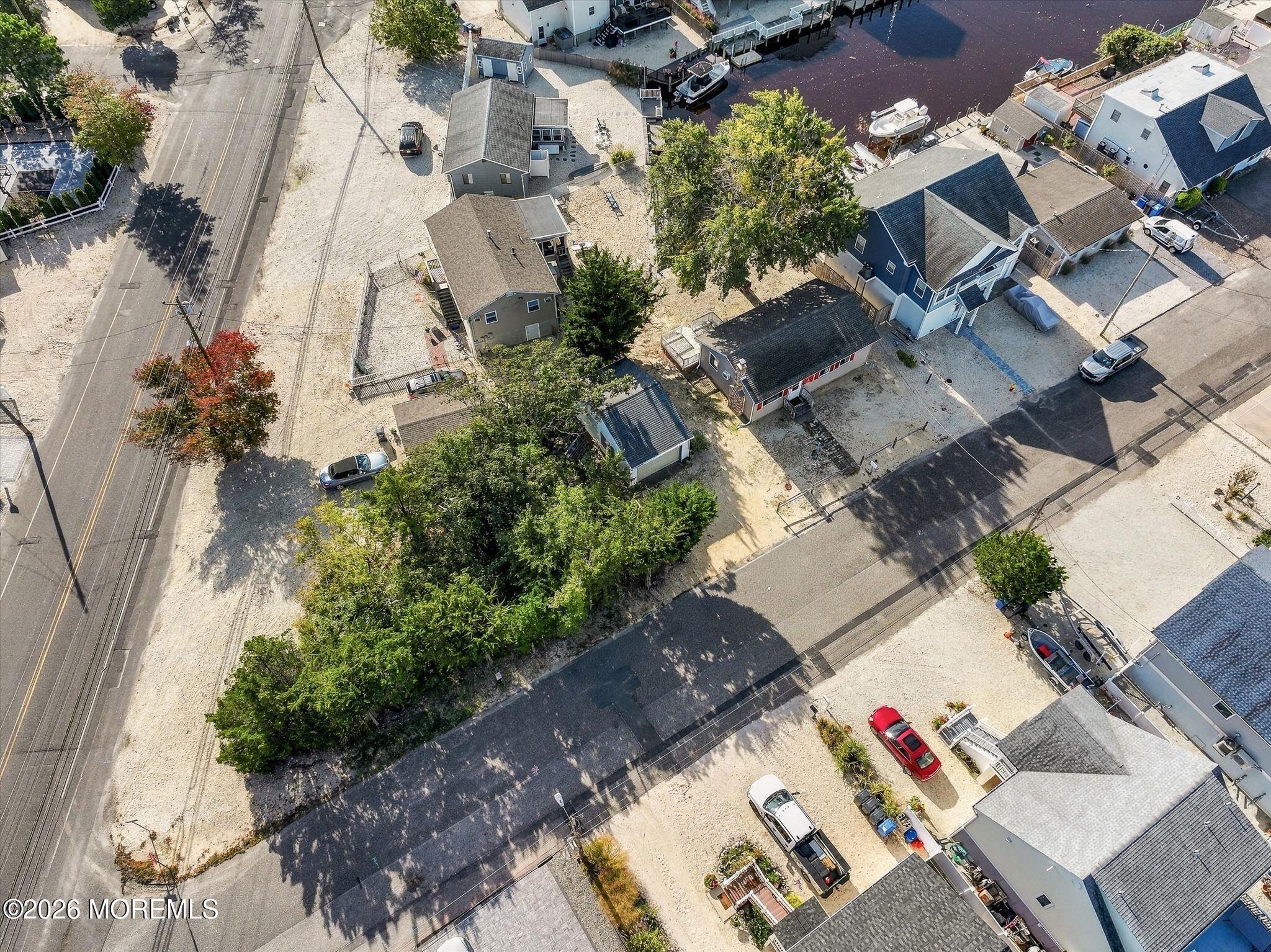 11 Sylvia Lane Manahawkin NJ 08050
