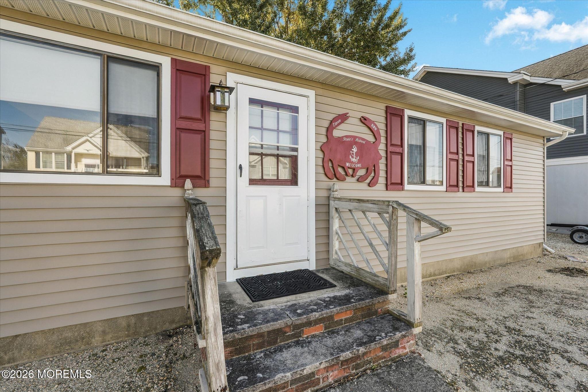 11 Sylvia Lane Manahawkin NJ 08050