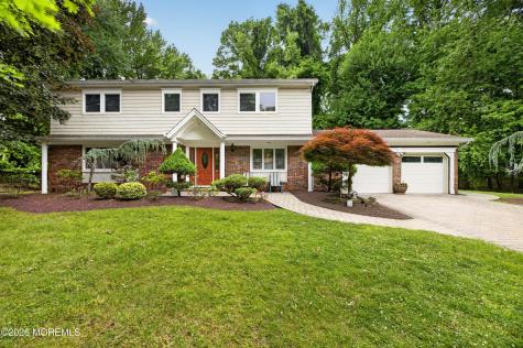 7 Kingston Terrace Morganville NJ 07751