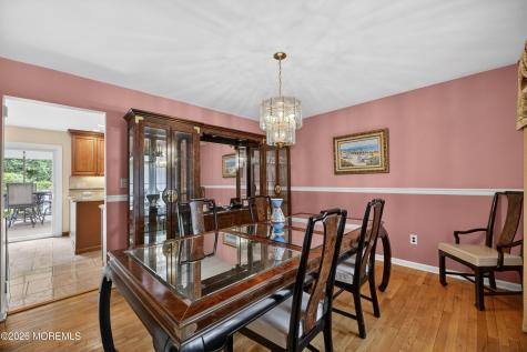 7 Kingston Terrace Morganville NJ 07751