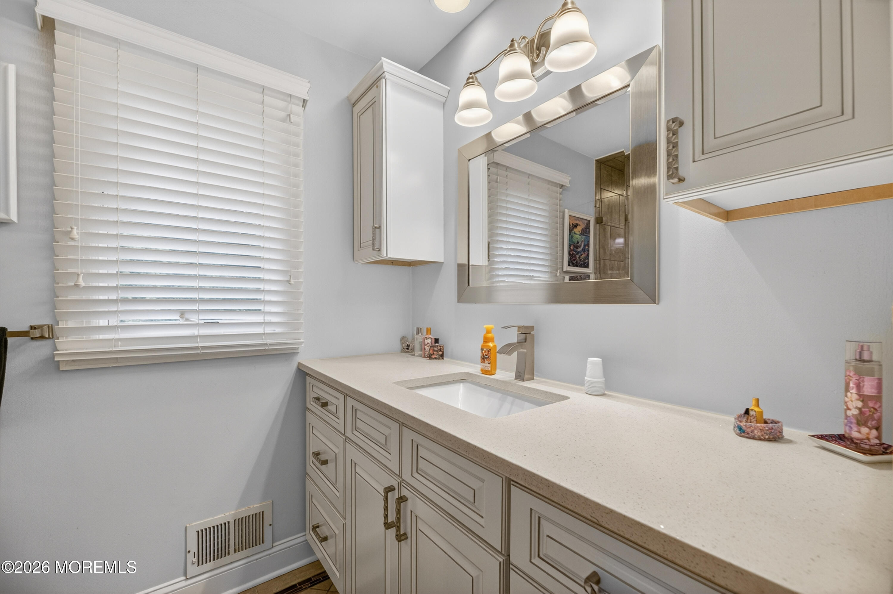 7 Kingston Terrace Morganville NJ 07751