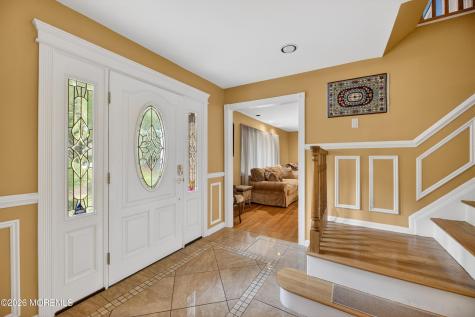 7 Kingston Terrace Morganville NJ 07751