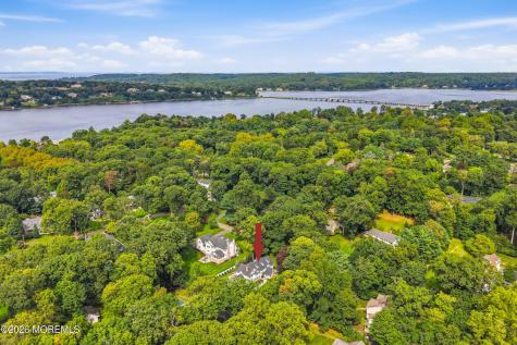 24 Circle Drive Rumson NJ 07760