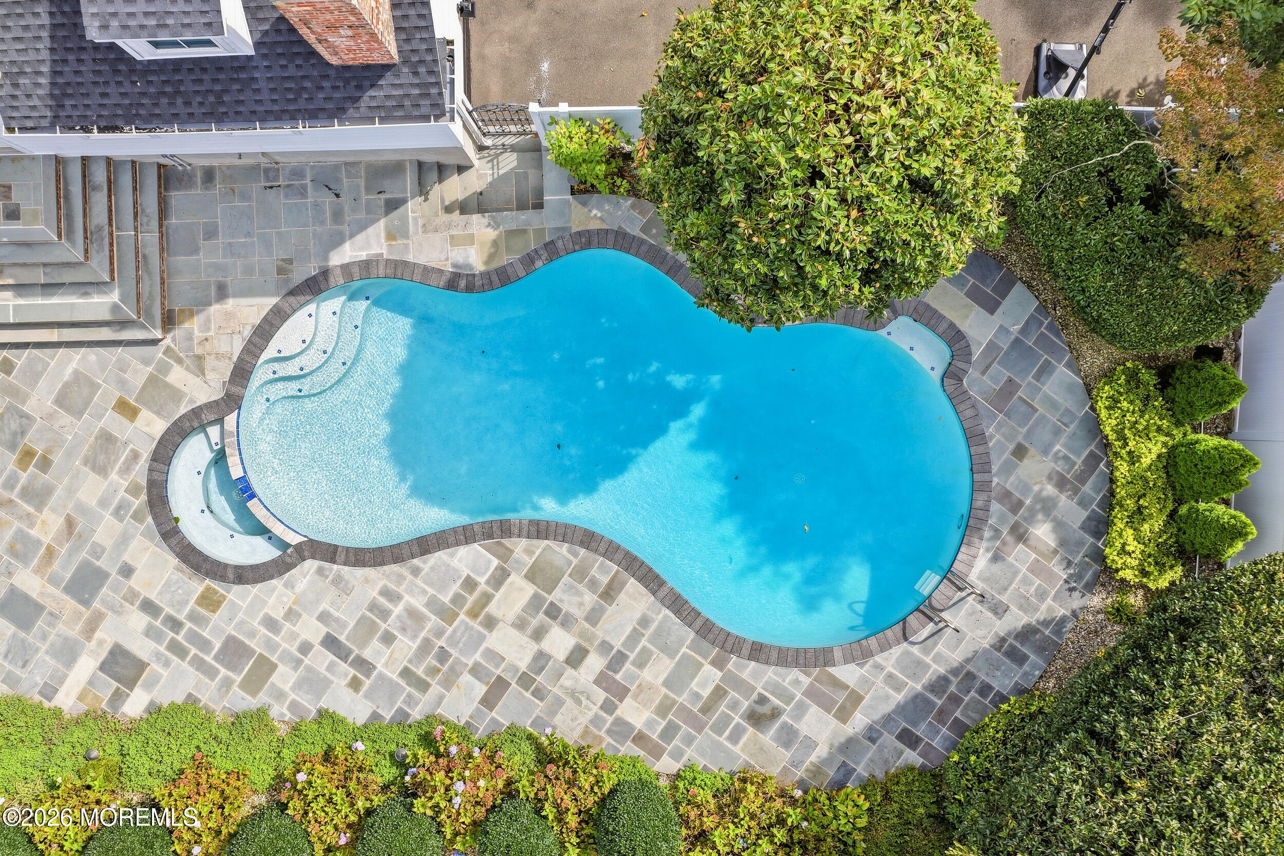 24 Circle Drive Rumson NJ 07760