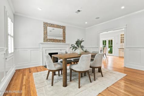 24 Circle Drive Rumson NJ 07760