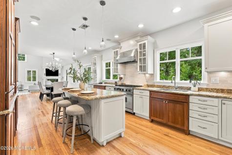 24 Circle Drive Rumson NJ 07760