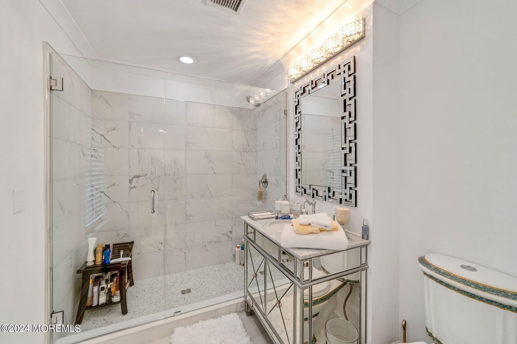 580 Kings Highway E Atlantic Highlands NJ 07716