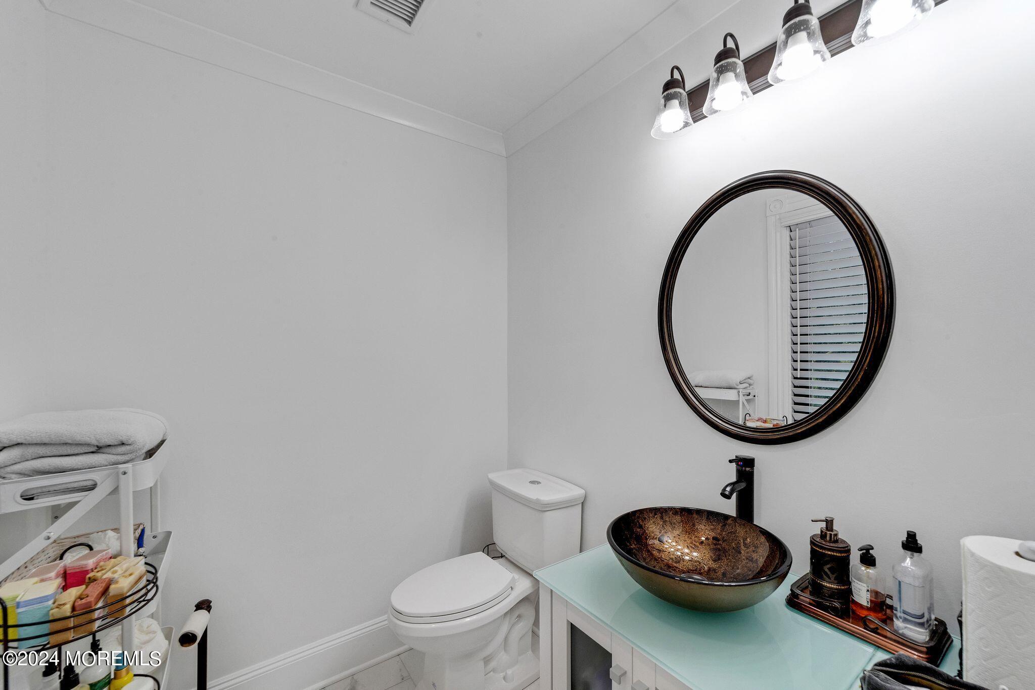 580 Kings Highway E Atlantic Highlands NJ 07716