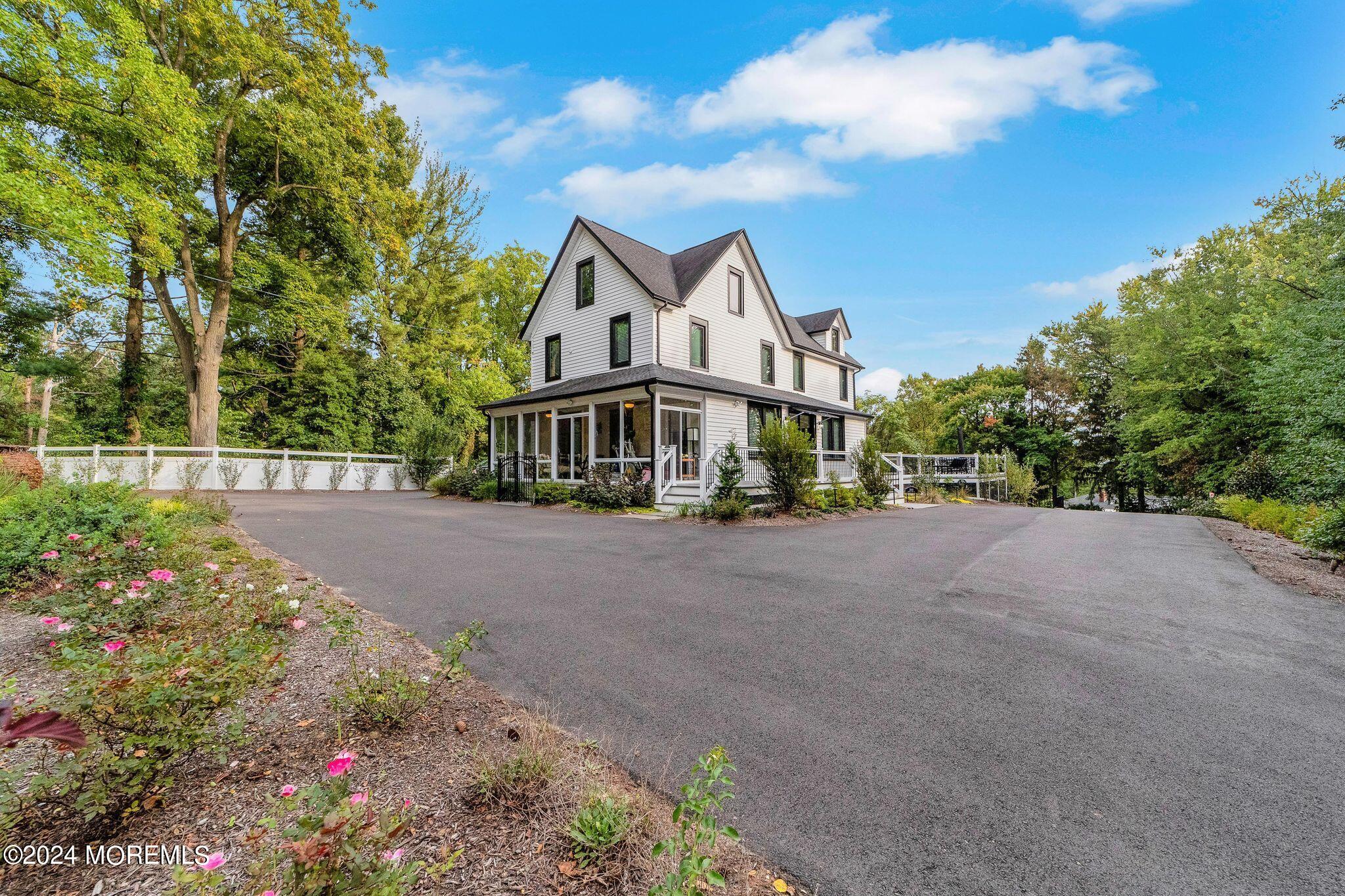 580 Kings Highway E Atlantic Highlands NJ 07716