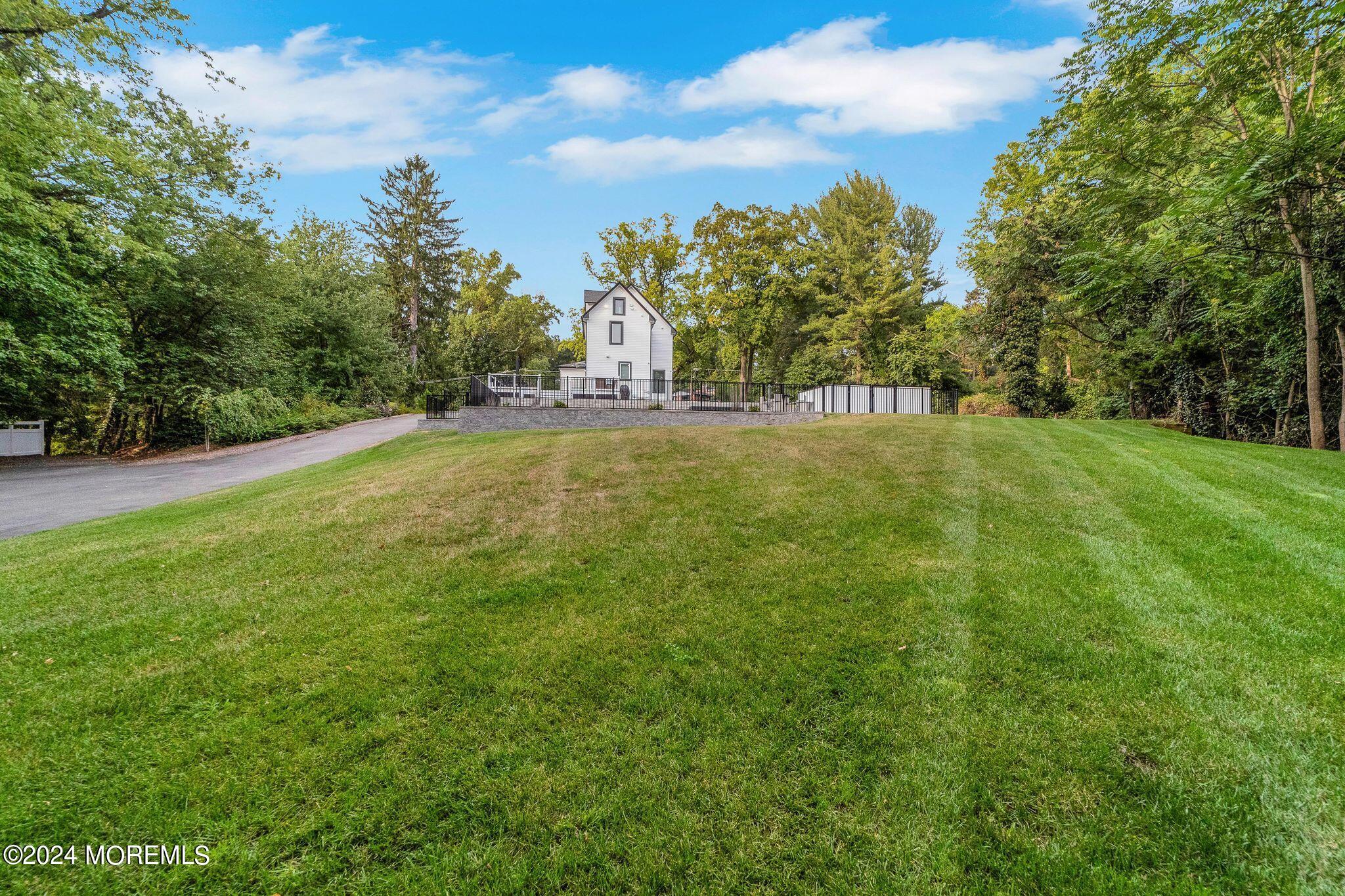 580 Kings Highway E Atlantic Highlands NJ 07716