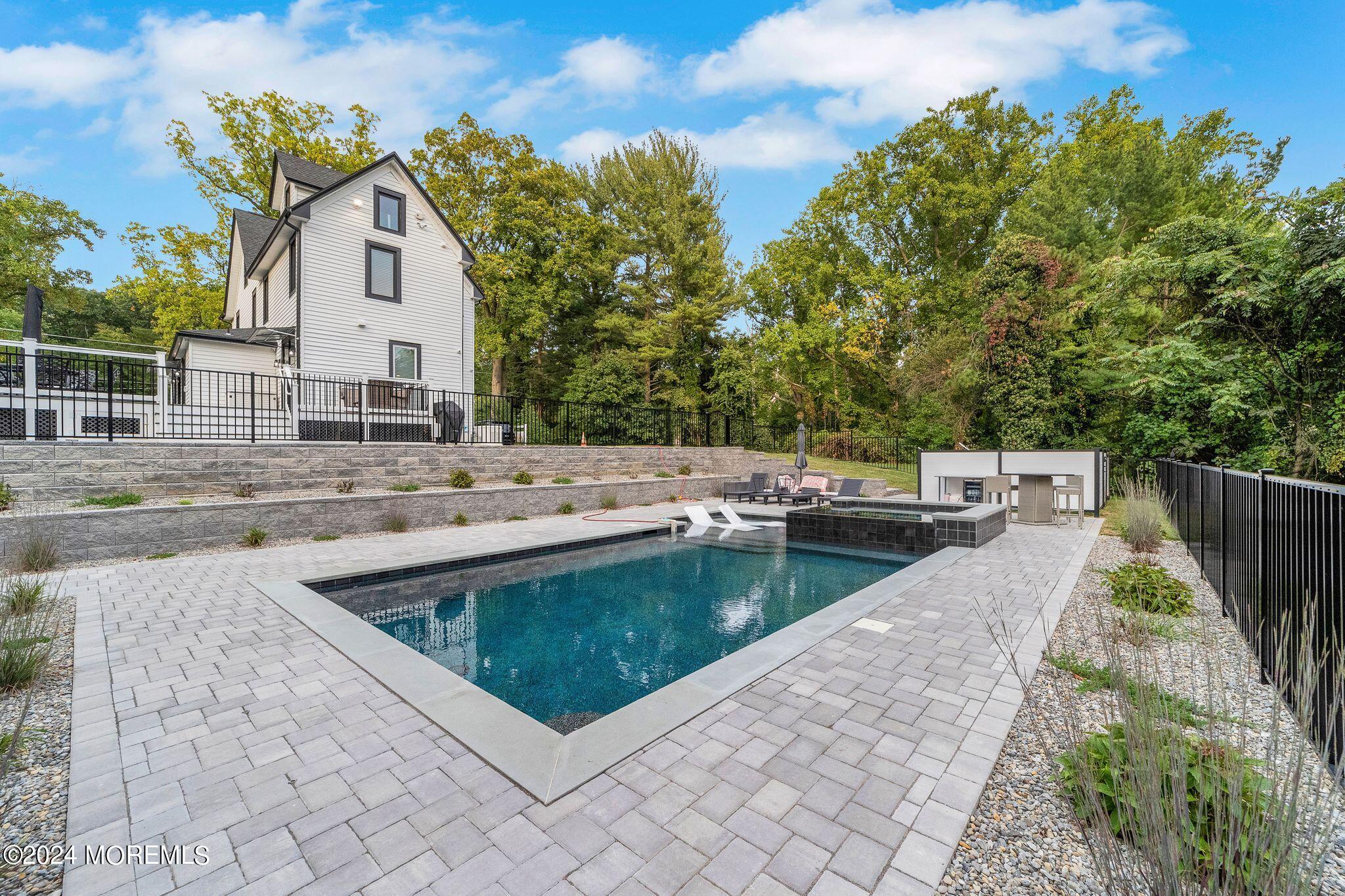 580 Kings Highway E Atlantic Highlands NJ 07716