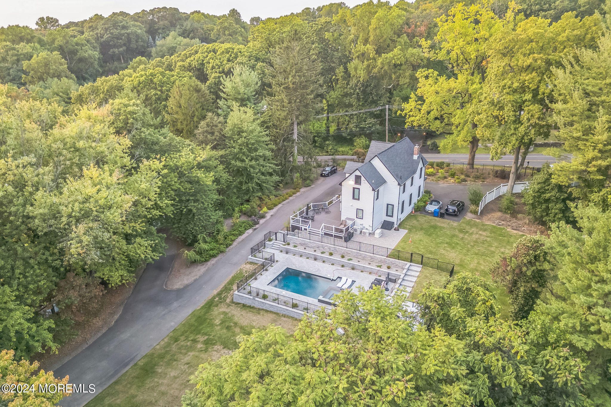 580 Kings Highway E Atlantic Highlands NJ 07716