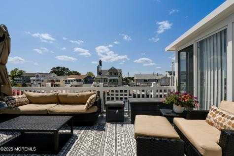 67 Flax Isle Drive Little Egg Harbor NJ 08087